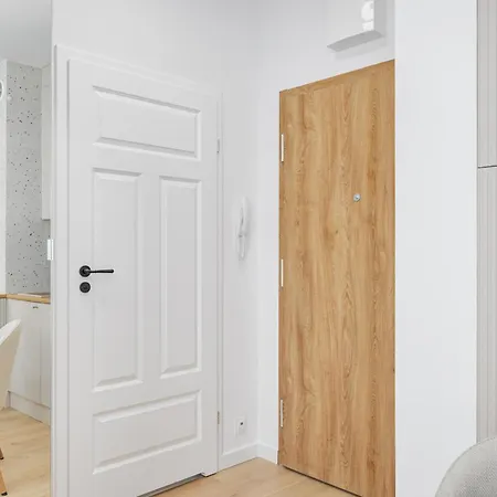 Апартаменты Lopuszanska 53 By Nyx