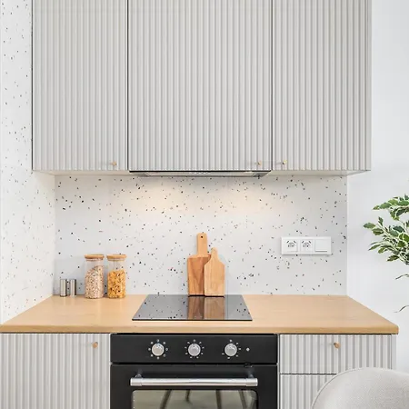 Lopuszanska 53 By Nyx * 华沙