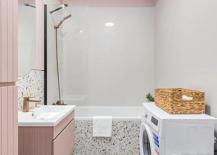 Lopuszanska 53 By Nyx 华沙